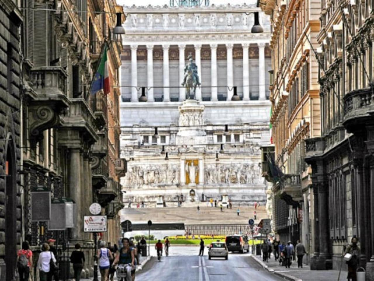 Apartment Lovely Near Colosseum Rom